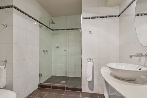 Peppers Seaport Hotel - Accommodation Gladstone 2