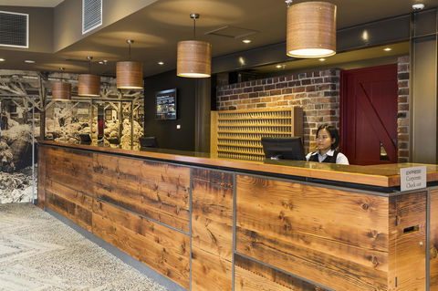 The Old Woolstore Apartment Hotel - Accommodation Gladstone 1