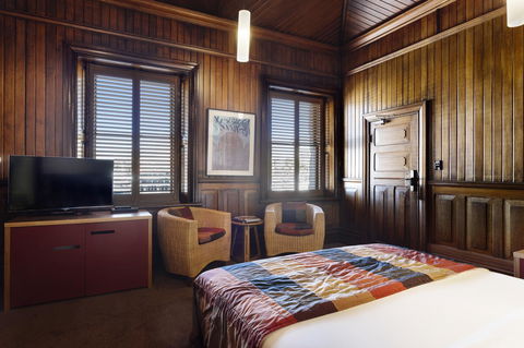 The Henry Jones Art Hotel - Accommodation Gladstone 44