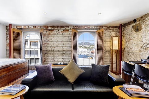 The Henry Jones Art Hotel - Accommodation Gladstone 26