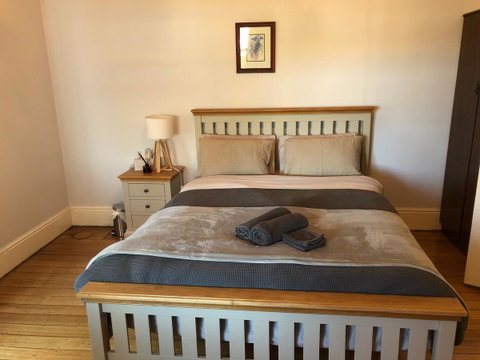 Riverbank Villa - Accommodation Gladstone 1