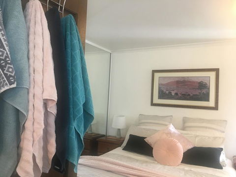 Million Dollar Views - Accommodation Gladstone 1