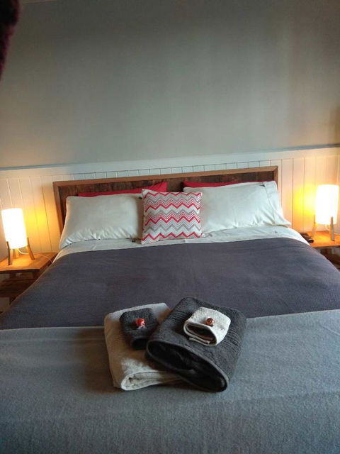The Station House - Accommodation Gladstone 4