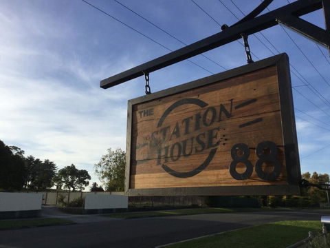 The Station House - Accommodation Gladstone 18