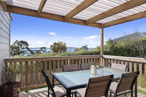Mirramar House - Accommodation Gladstone 6
