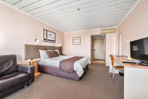 Balmoral On York - Accommodation Gladstone 9