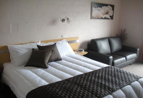 Balmoral On York - Accommodation Gladstone 23