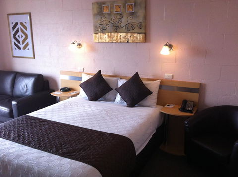 Balmoral On York - Accommodation Gladstone 28