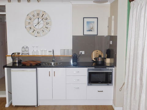 Amble\'a\'While On Tamar - Accommodation Gladstone 4
