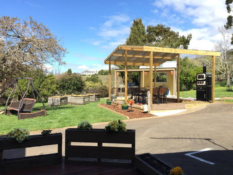 Amble\'a\'While On Tamar - Accommodation Gladstone 2