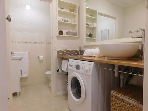 Amble\'a\'While On Tamar - Accommodation Gladstone 17