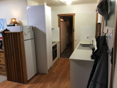 Summertime Cottage - Accommodation Gladstone 12