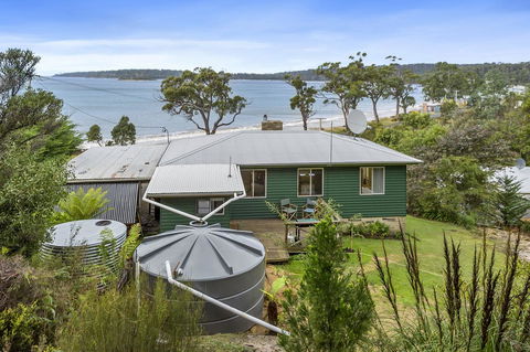 Summertime Cottage - Accommodation Gladstone 18
