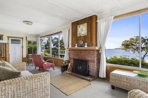 Summertime Cottage - Accommodation Gladstone 17