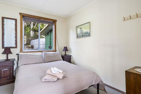 Summertime Cottage - Accommodation Gladstone 23
