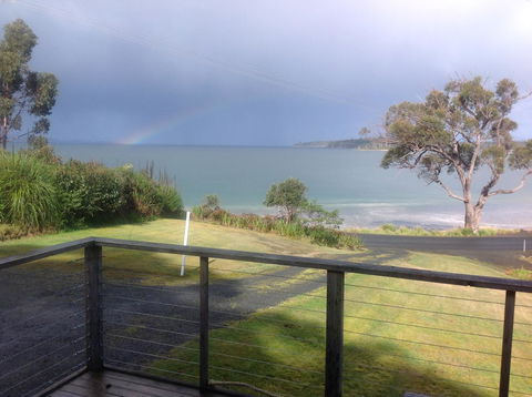 Summertime Cottage - Accommodation Gladstone 38