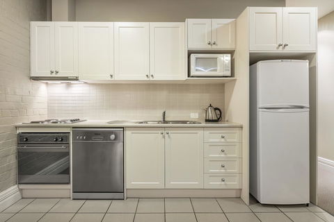 Launceston Central Apartment Hotel Official - Accommodation Gladstone 20