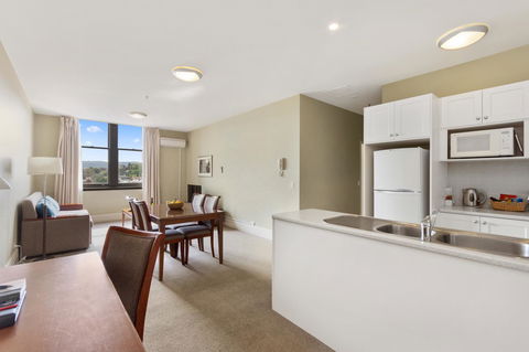 Launceston Central Apartment Hotel Official - Accommodation Gladstone 18
