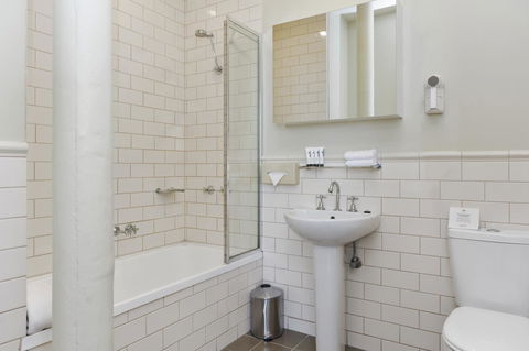 Launceston Central Apartment Hotel Official - Accommodation Gladstone 17