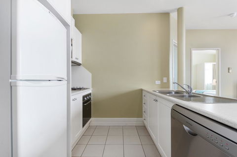 Launceston Central Apartment Hotel Official - Accommodation Gladstone 8