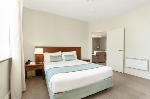 Launceston Central Apartment Hotel Official - Accommodation Gladstone 6