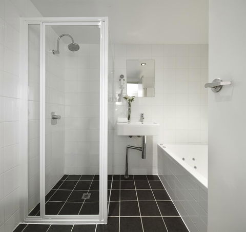 Travelodge Hotel Hobart - Accommodation Gladstone 4