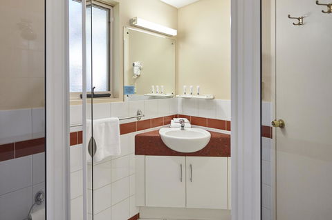 Elphin Serviced Apartments - Accommodation Gladstone 6