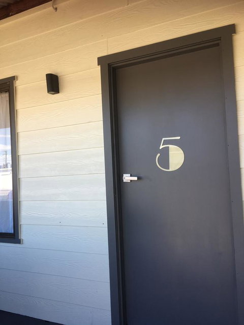 Apartment 5ive - Accommodation Gladstone 14