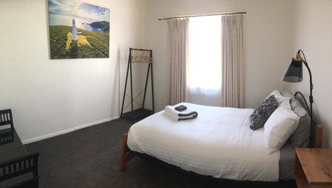 Apartment 5ive - Accommodation Gladstone 12