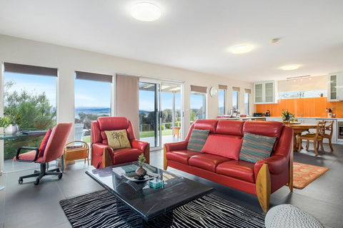 Manfield Seaside Bruny Island - Accommodation Gladstone 4