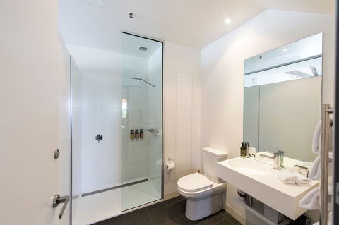 Sullivans Cove Apartments - Accommodation Gladstone 32