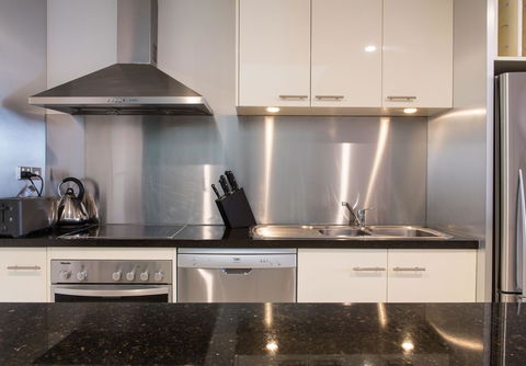 Sullivans Cove Apartments - Accommodation Gladstone 34