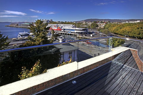 Sullivans Cove Apartments - Accommodation Gladstone 39