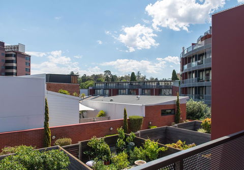Sullivans Cove Apartments - Accommodation Gladstone 41