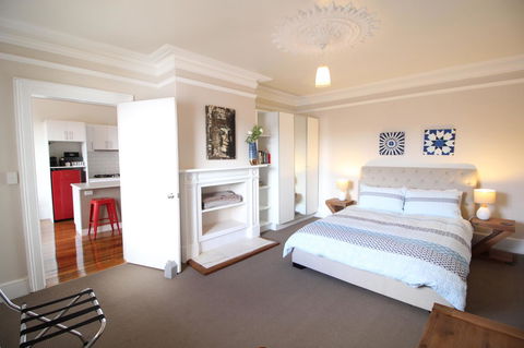 Trinity Hill Apartments - Accommodation Gladstone 21