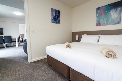 Adina Place Motel Apartments - Accommodation Gladstone 13