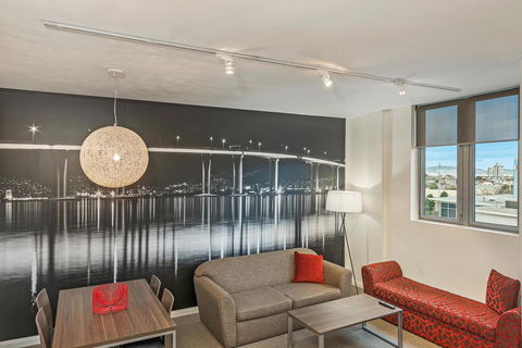 Mantra One Sandy Bay Road - Accommodation Gladstone 16