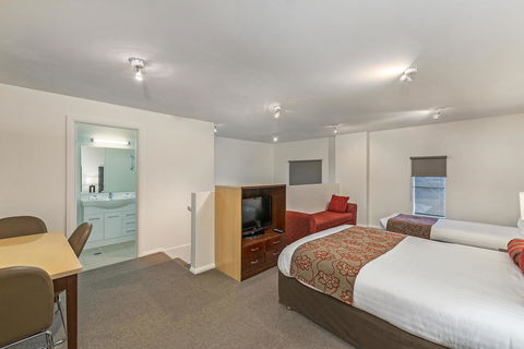 Mantra One Sandy Bay Road - Accommodation Gladstone 17