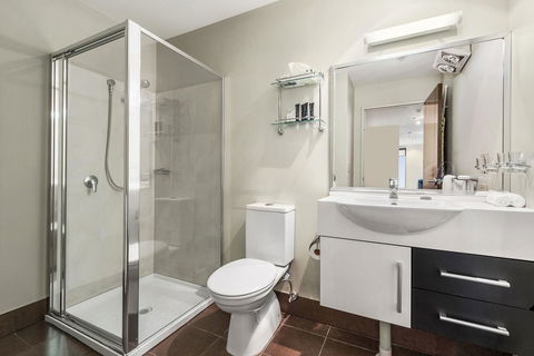 Mantra One Sandy Bay Road - Accommodation Gladstone 28