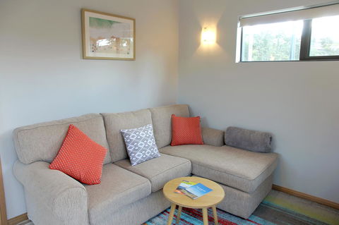 Kingston Beach-House Retreat - Accommodation Gladstone 11