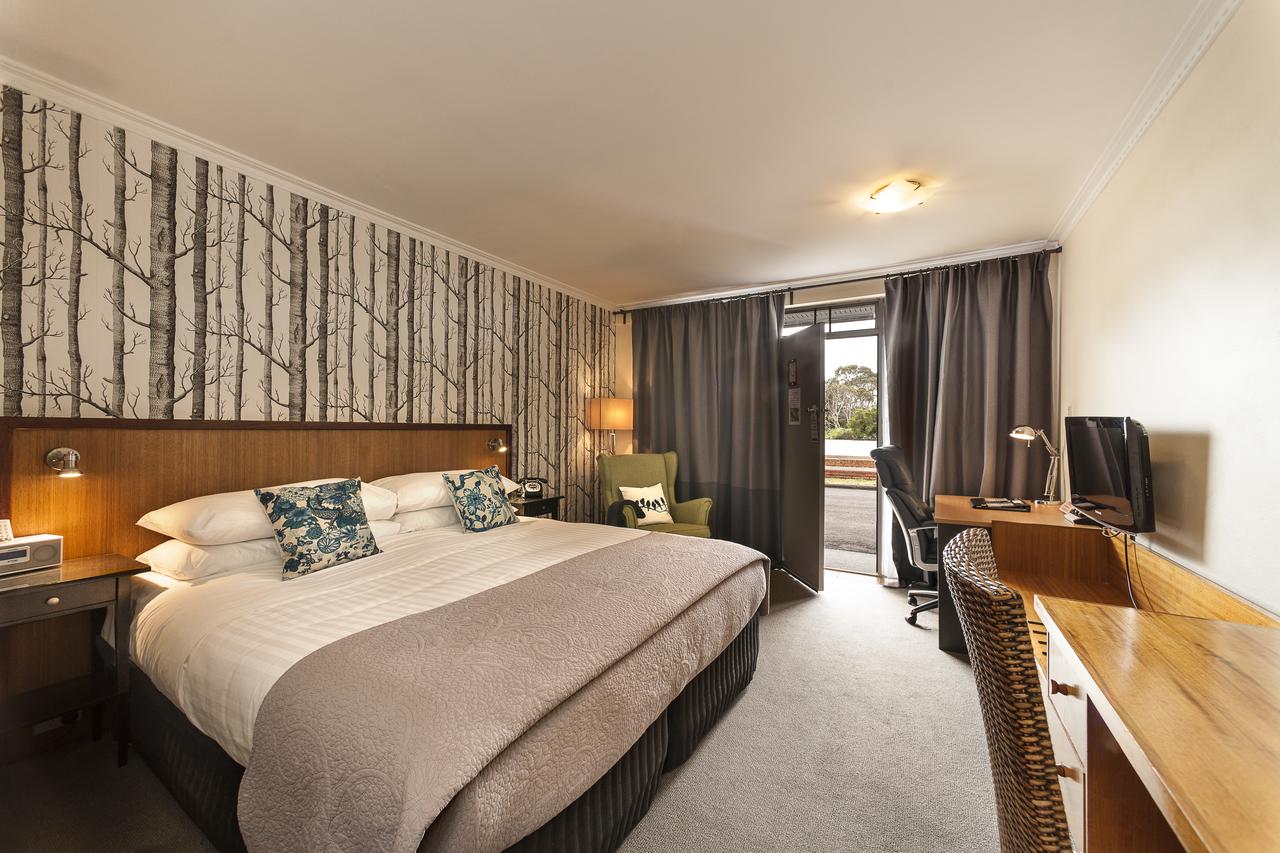 Yolla TAS Accommodation Gladstone