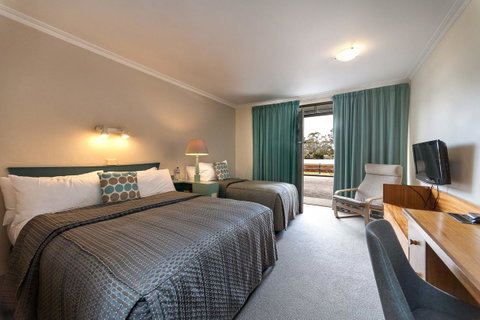 The Waterfront Wynyard - Accommodation Gladstone 31