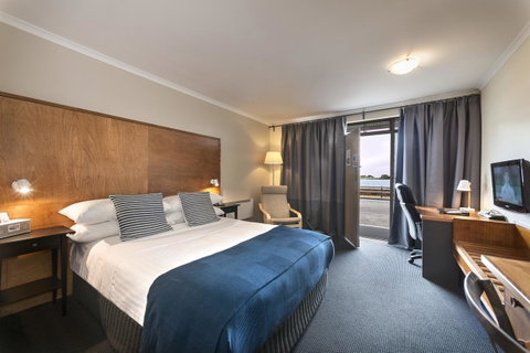 The Waterfront Wynyard - Accommodation Gladstone 27