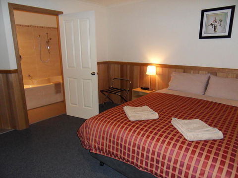 Driftwood Strahan Villas - Accommodation Gladstone 15