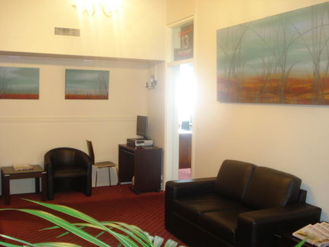 Commodore Regent - Accommodation Gladstone 33