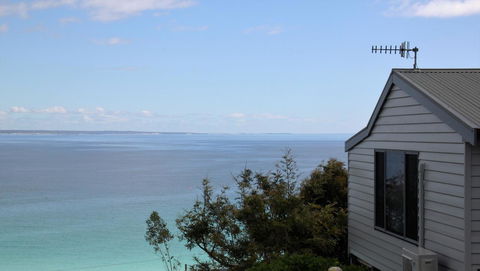 SEA EAGLE COTTAGE Amazing Views Of Bay Of Fires - Accommodation Gladstone 15