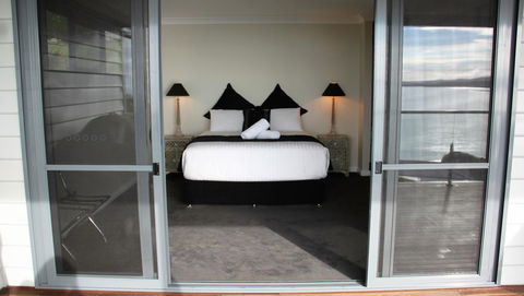 SEA EAGLE COTTAGE Amazing Views Of Bay Of Fires - Accommodation Gladstone 8