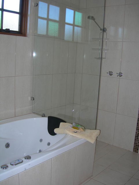 Platypus Park Country Retreat - Accommodation Gladstone 21