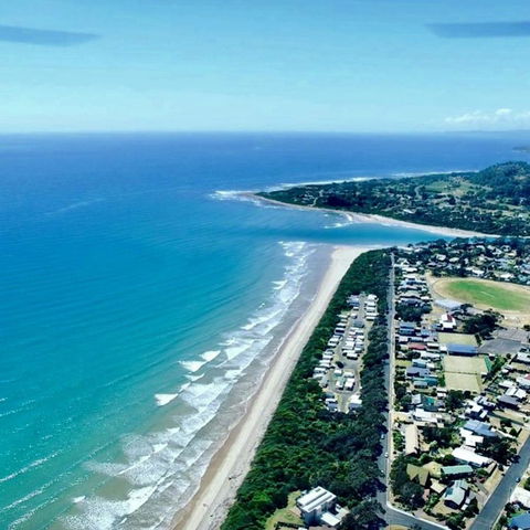 Amare Beachside Luxury - Accommodation Gladstone 3