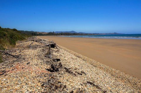 Amare Beachside Luxury - Accommodation Gladstone 25